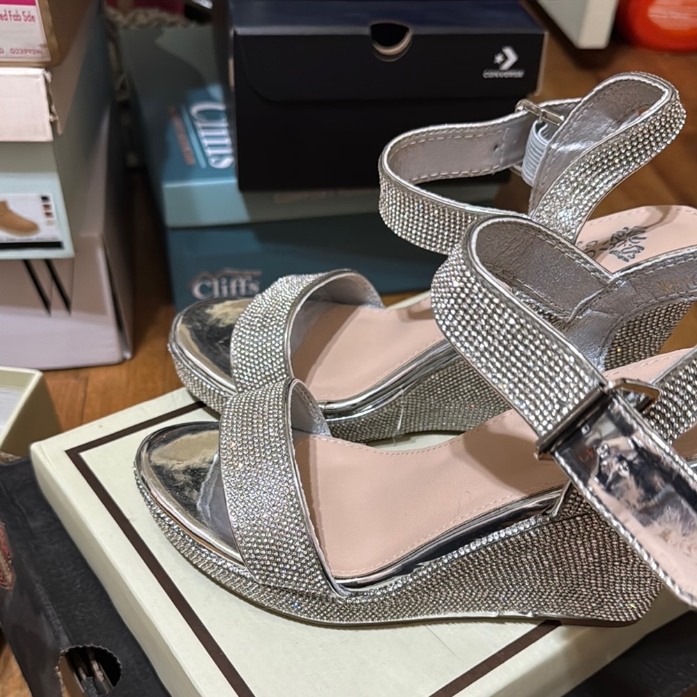 Glamorous Silver Wedge Shoes with Shimmering Straps